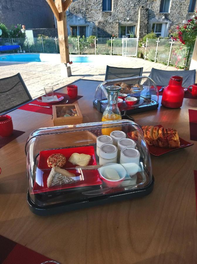 Le Dô d'Anne Acomodação com café da manhã Villetritouls Exterior foto